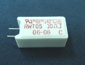 RWT05A　温度ヒューズ内蔵セメント抵抗器